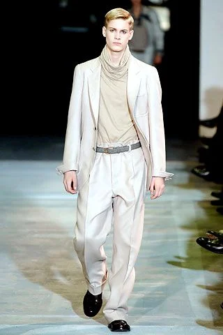 Look 3